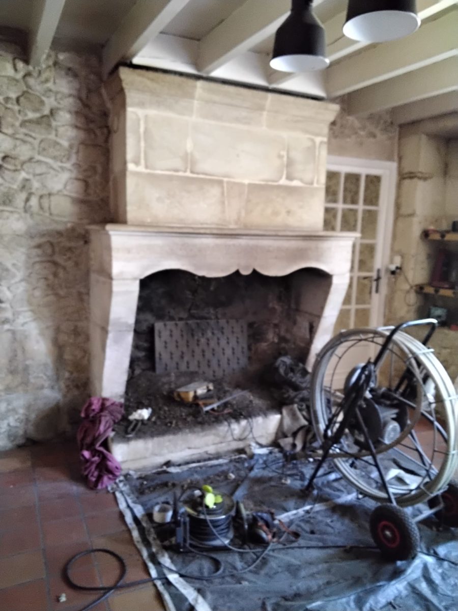 Ramonage Et Entretien Amiable Ramoneur Bordeaux 434151322 915292377058606 7724744366159360783 N 177