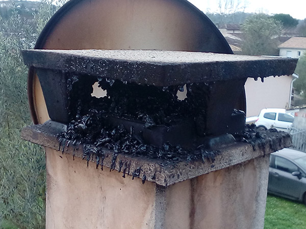 cheminee-caronisee-exterieure